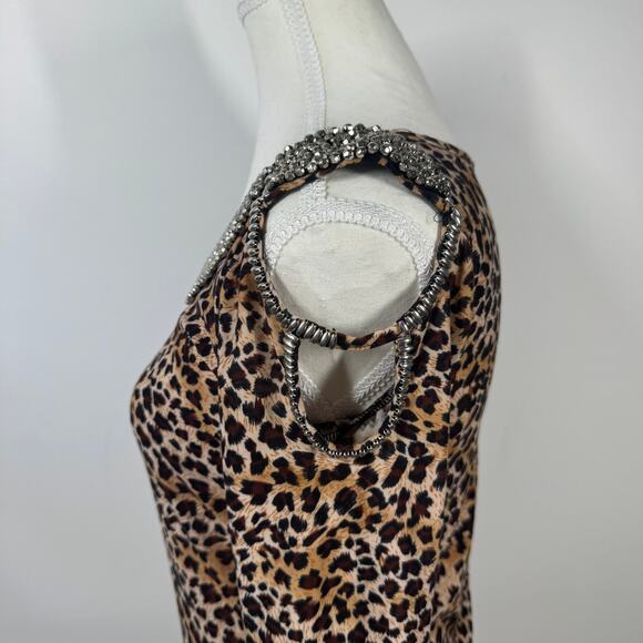 C. OLIVER Women S ANIMAL SILVER BEADED EMBELLISHED COLD SHOULDER CUT OUT TOP Y2K - Picture 5 of 8